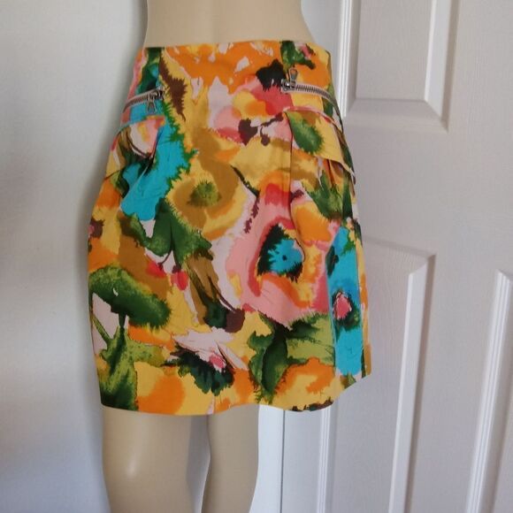 Nanette Lepore Exposed Zippers Bright Floral Skirt - Picture 1 of 6